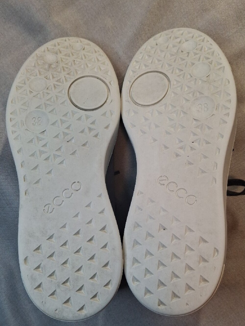 ECCO Dusty Lavender Leather Tray Tech Sneakers - Women’s Size 38 (US 7-7.5) - Picture 5 of 8